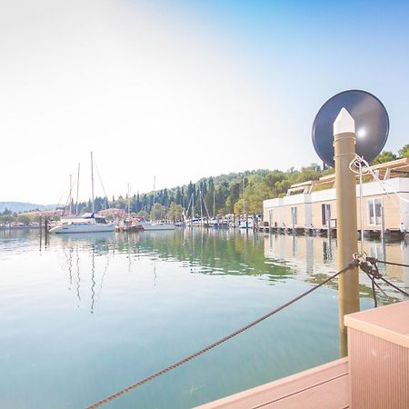 דירות Eldamar Floating House בפורטורוז מראה חיצוני תמונה